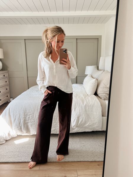Shop my casual fall outfit including these wide leg fleece pants and Henley top from Old Navy! All on sale today! 

TOP & BOTTOMS: SIZE XS (They run big!)

#LTKSeasonal #LTKsalealert #LTKfindsunder50