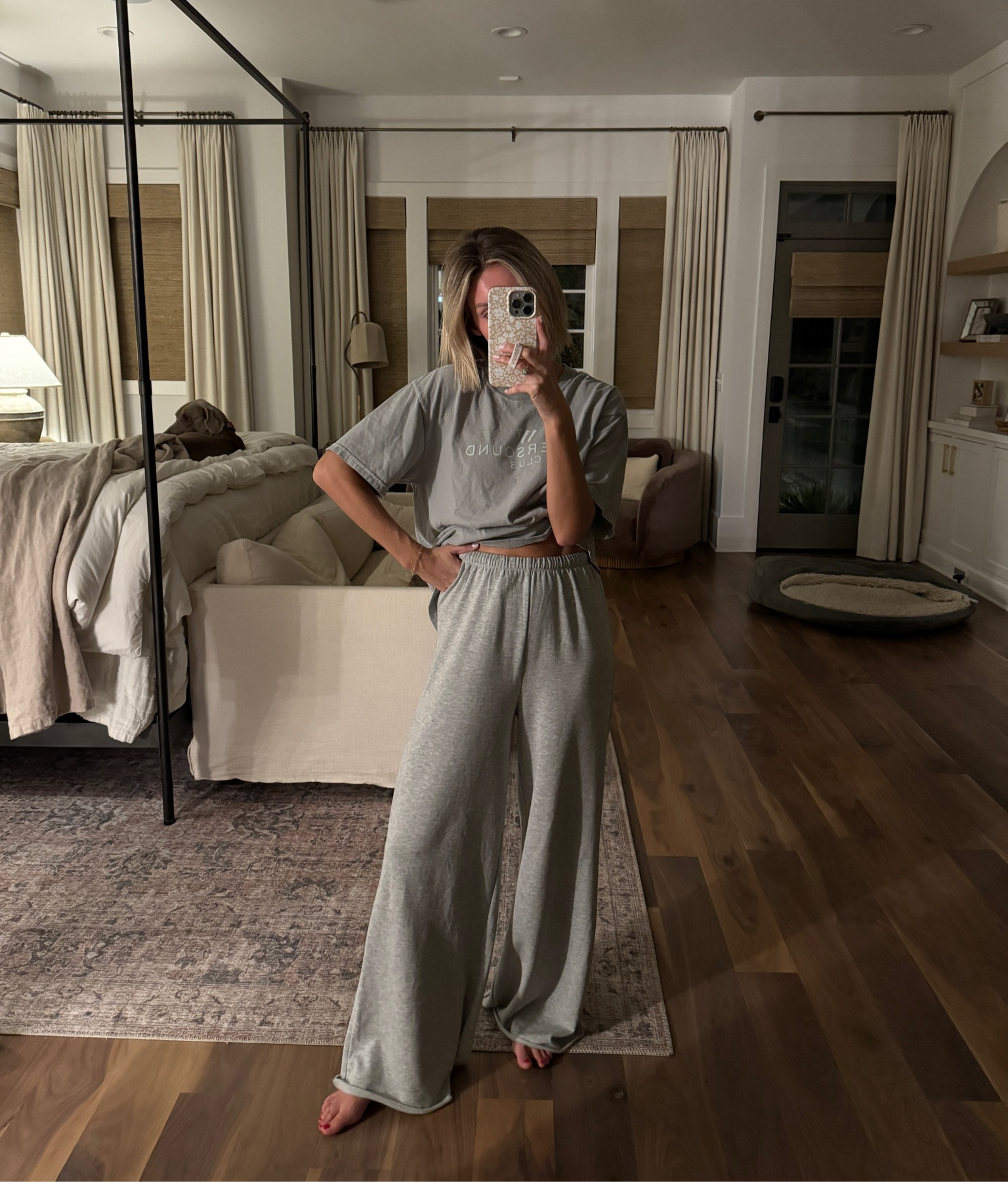 Wearing XS in lounge sweatpants 