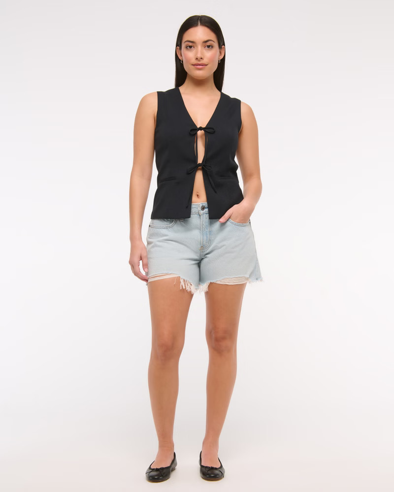 Women's Curve Love Low Rise Baggy Short | Women's Bottoms | Abercrombie.com | Abercrombie & Fitch (US)