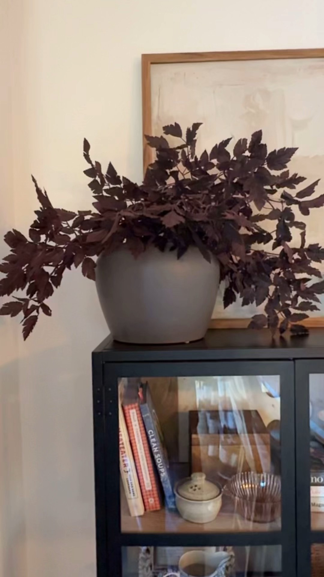 I love this color for fall and these stems are giving me 🙌! 

Linked below:

#fallflorals #fall #fallcolors #burgundyflorals #homedecor 

#LTKSeasonal #LTKHoliday #LTKHome