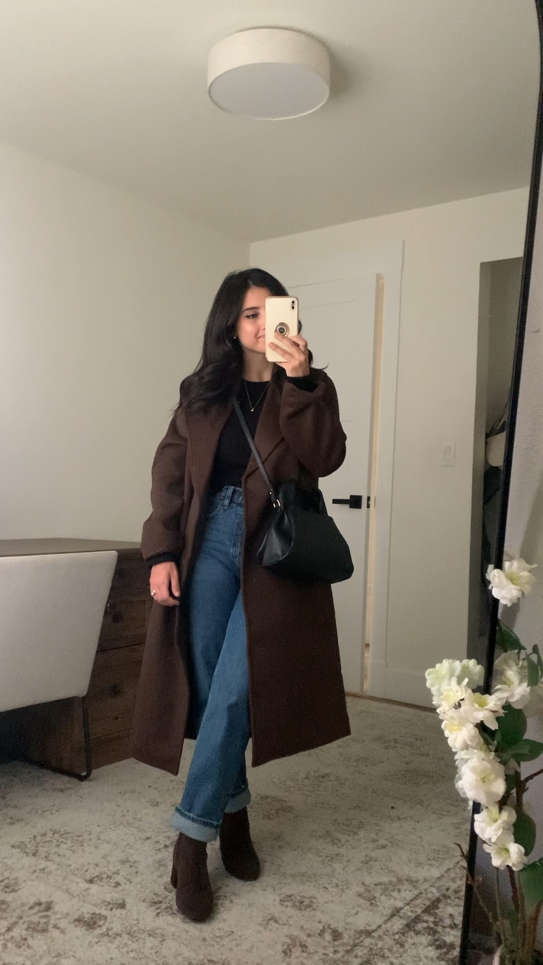 Coat , XS 
Jeans 25 X short 
Boots tts 