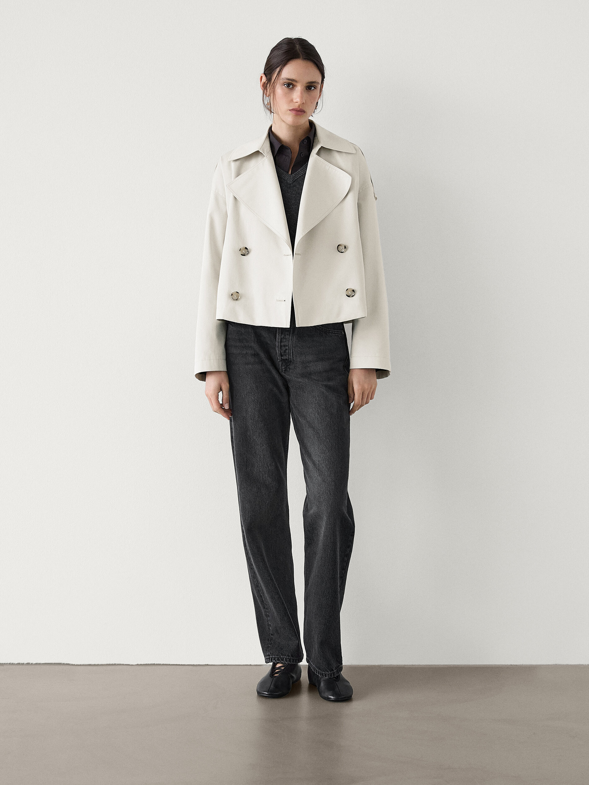 Short 100% cotton trench coat with lapel | Massimo Dutti US