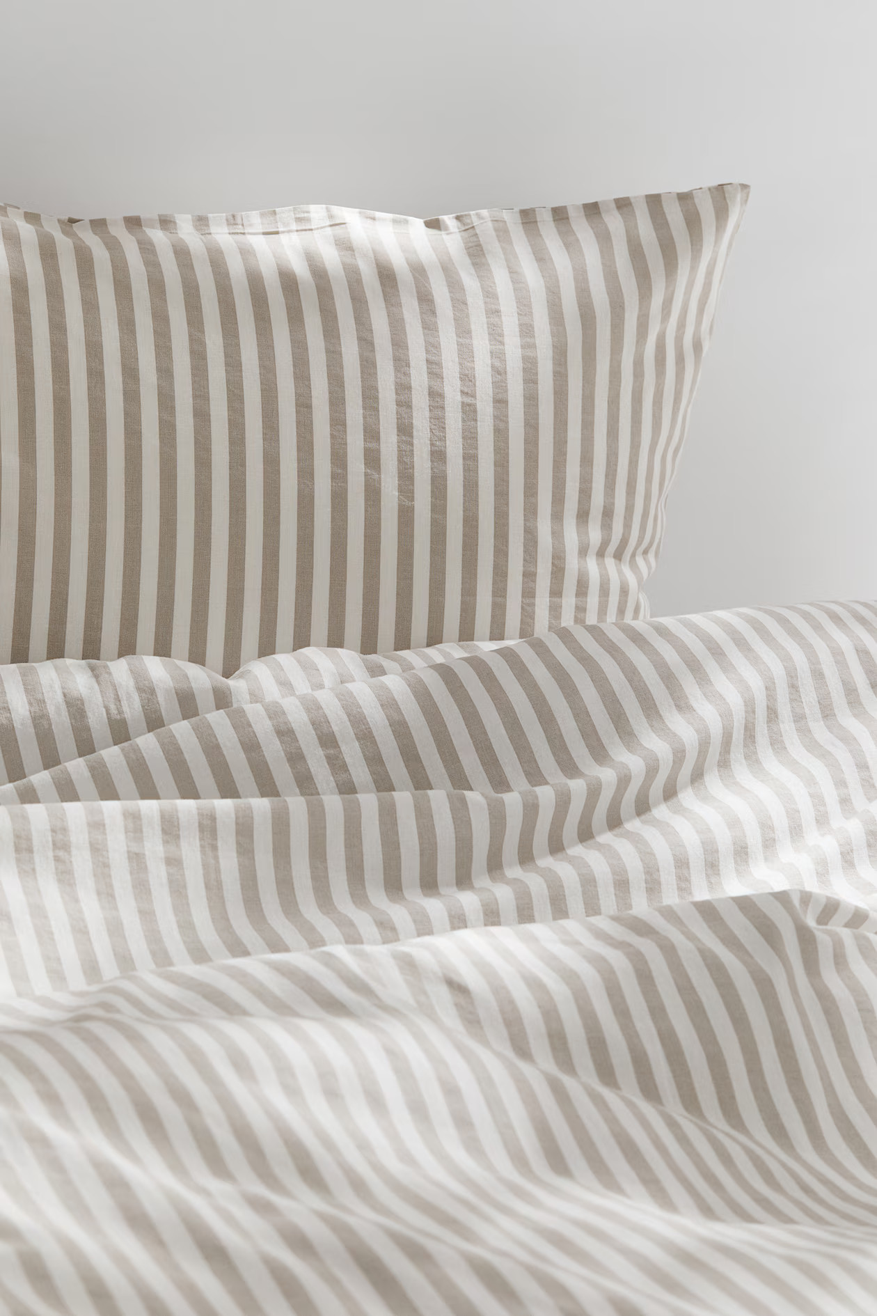 Cotton Twin Duvet Cover Set | H&M (US + CA)