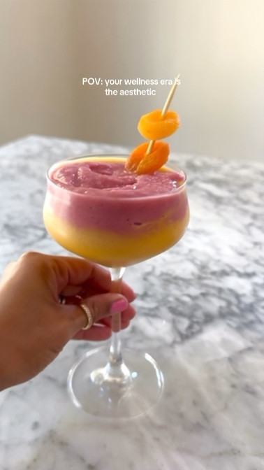 Apricot sunrise smoothie with a boost of colostrum for all the morning goodness for your skin, gut, and more! #smoothie #colostrum #health #wellness #recipes #drinks 

#LTKOver40 #LTKActive #LTKWatchNow