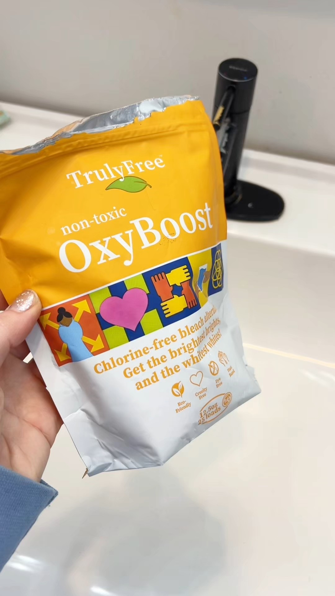 Love this oxy boost bleach alternative. You can put it in your washer with your clothes, but I love to use it for stain control on deeper stains and soaking items. ￼

#LTKHome #LTKmomlife