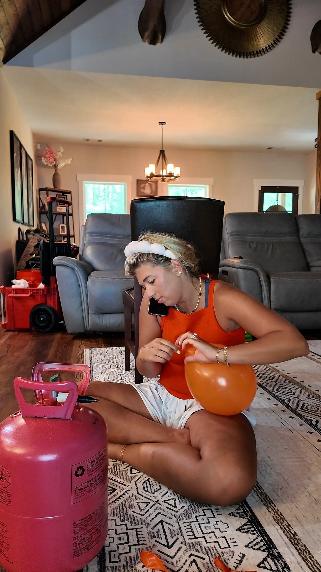 Birthday party set up & decor🎉🧡