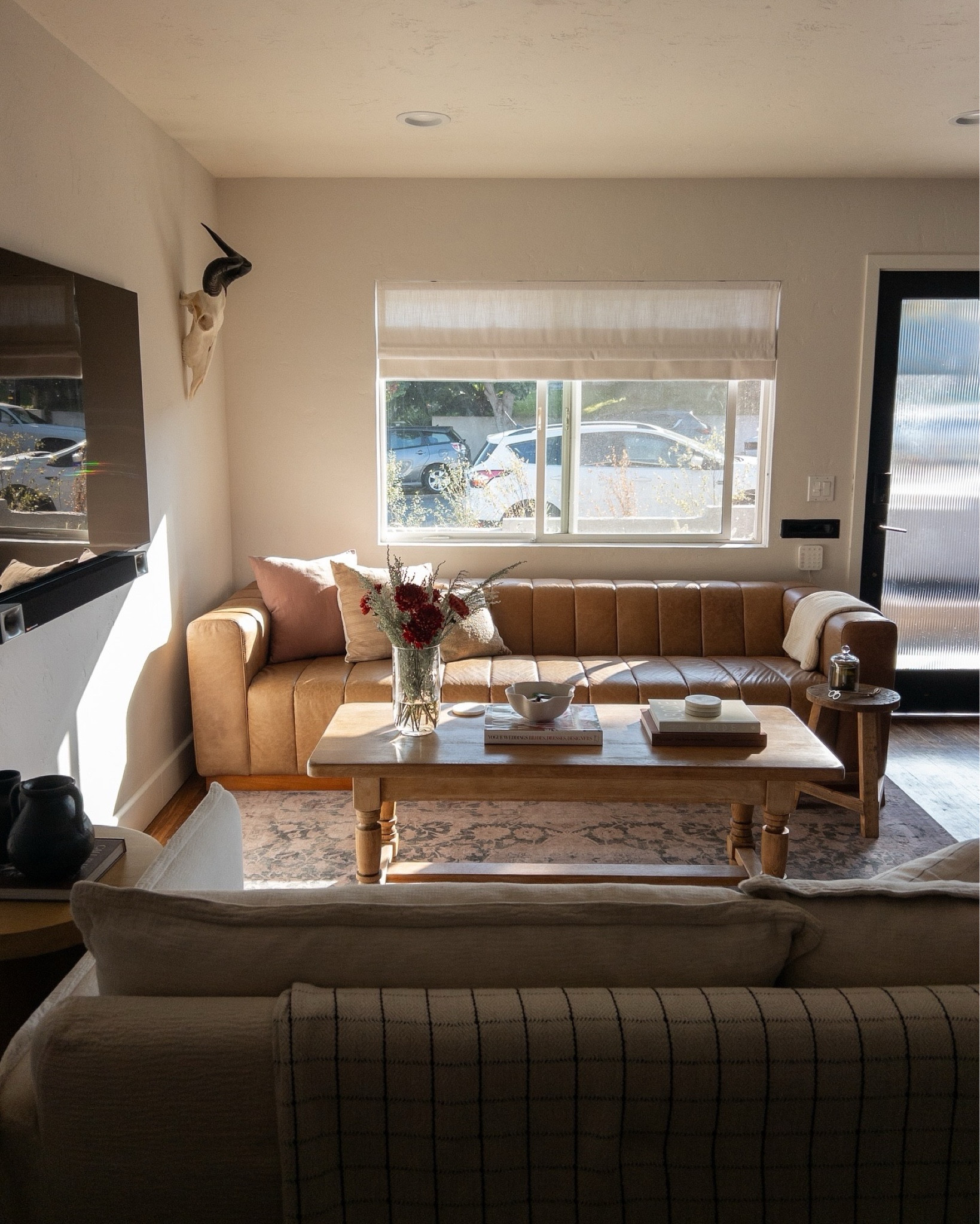 Not proud of how many weeks it took me to pick a new rug

#LTKSeasonal #LTKHome