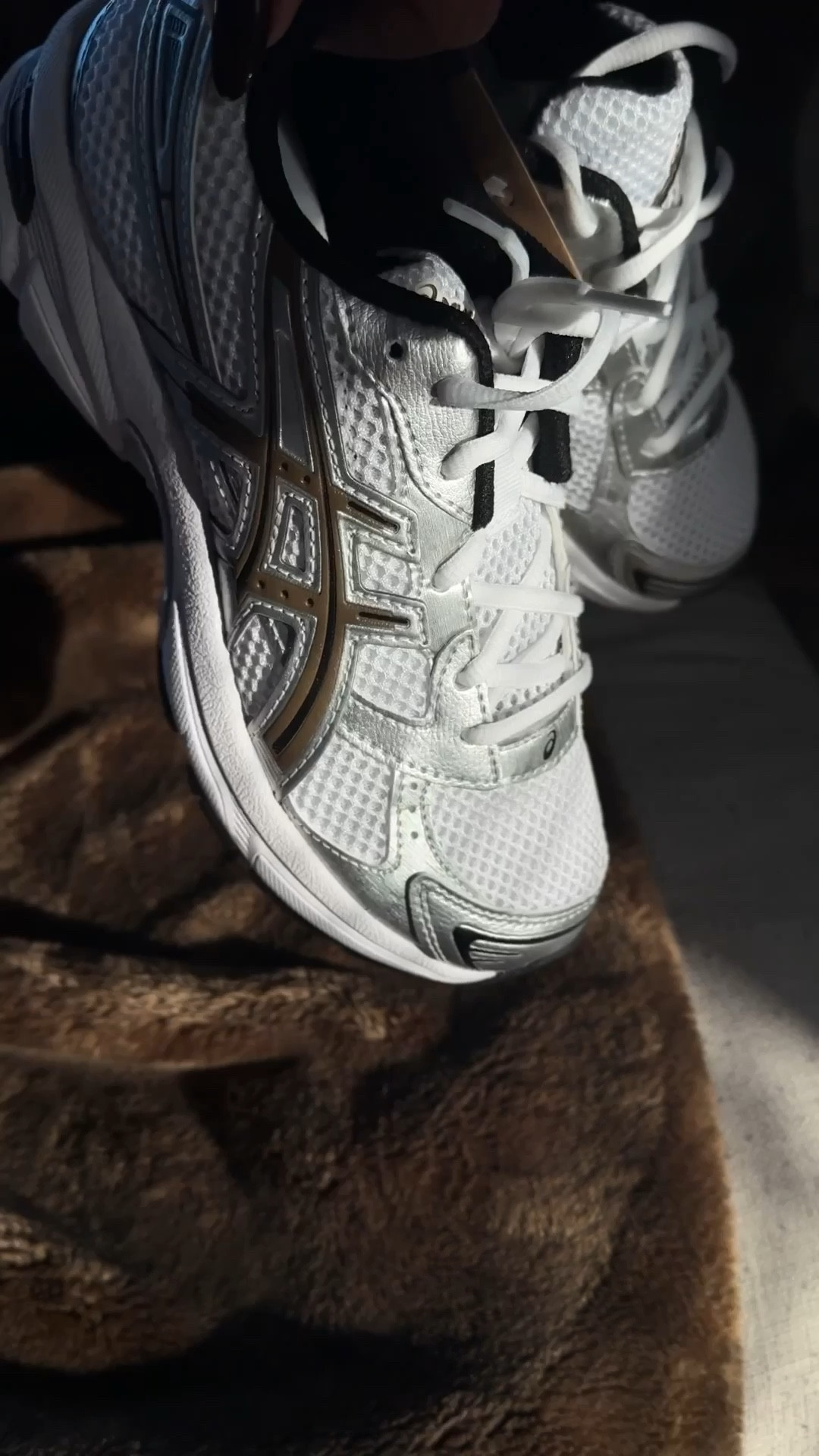 The prettiest sneakers for fall. Wearing size 4 in kids 😁😝

#LTKPetite #LTKShoeCrush #LTKSeasonal