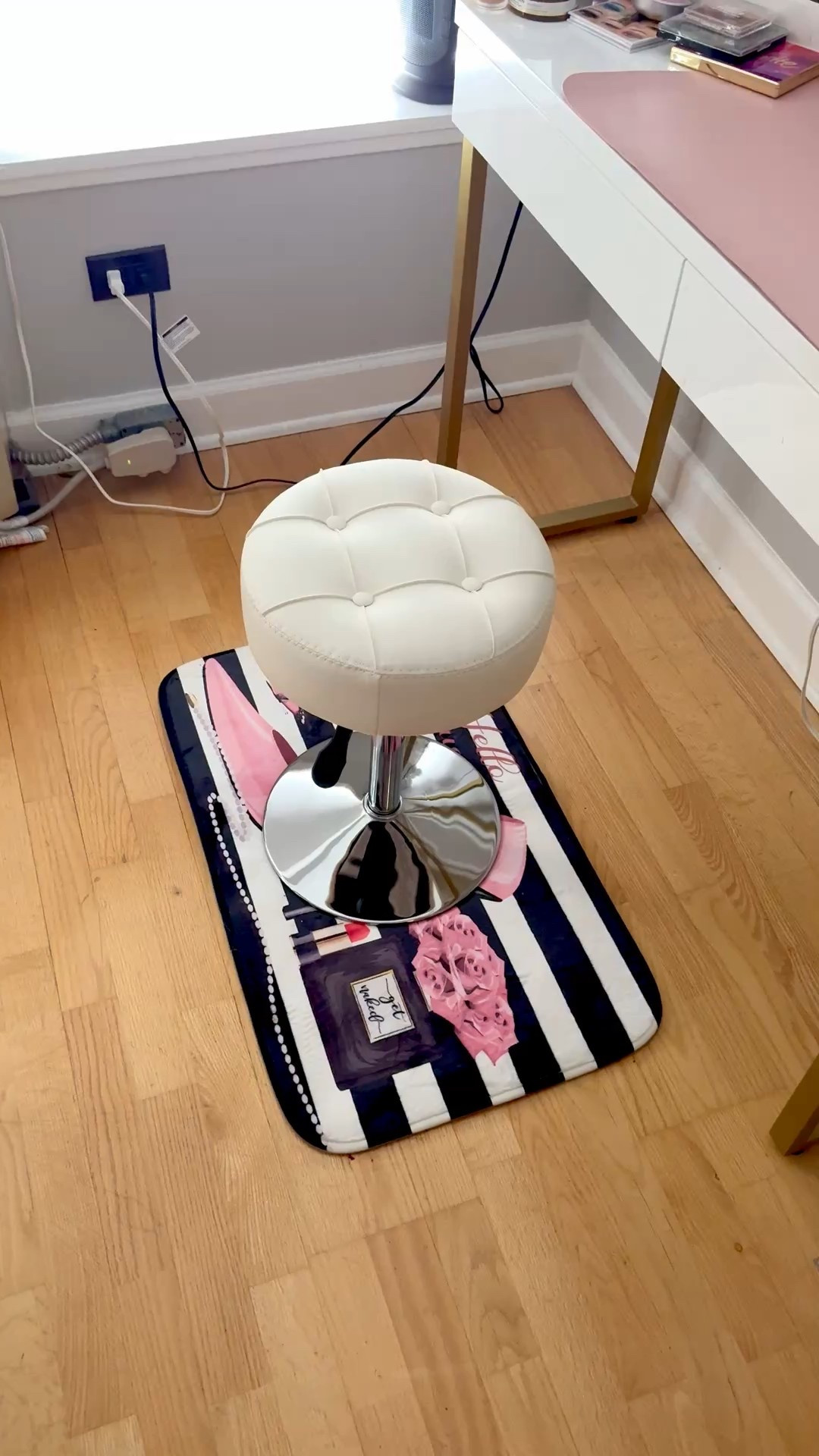 Love my new little vanity setup! 😍 I am definitely a messy girl with my makeup sometimes so the mat is absolutely perfect for an easy clean up 💋 

#LTKStyleTip #LTKBeauty #LTKFallSale