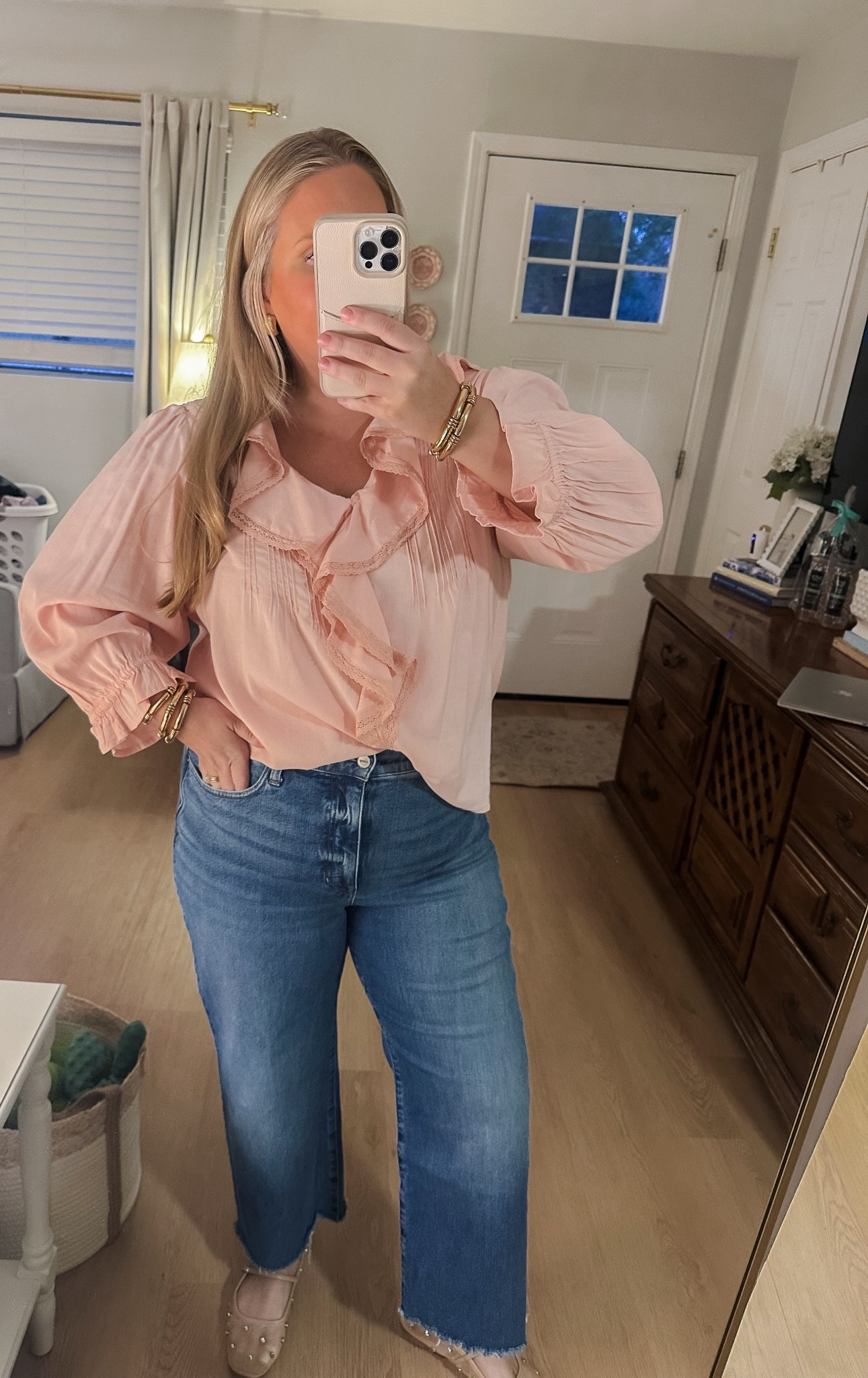 dinner outfit of the night!! this color top is sold out but there are others! 

#LTKootd #LTKPlusSize #LTKMidsize