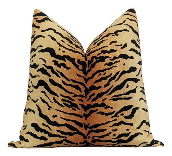 Tigre Natural Tiger Print Linen Pillow | Land of Pillows