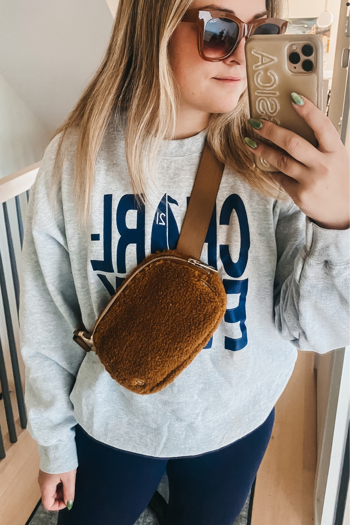 The viral sherpa belt bag is back in stock!! Obsessed. Comes in this burnt caramel color and also black. Great gift idea 🎁, but you definitely want one for yourself, too.

#LTKSeasonal #LTKunder100 #LTKHoliday