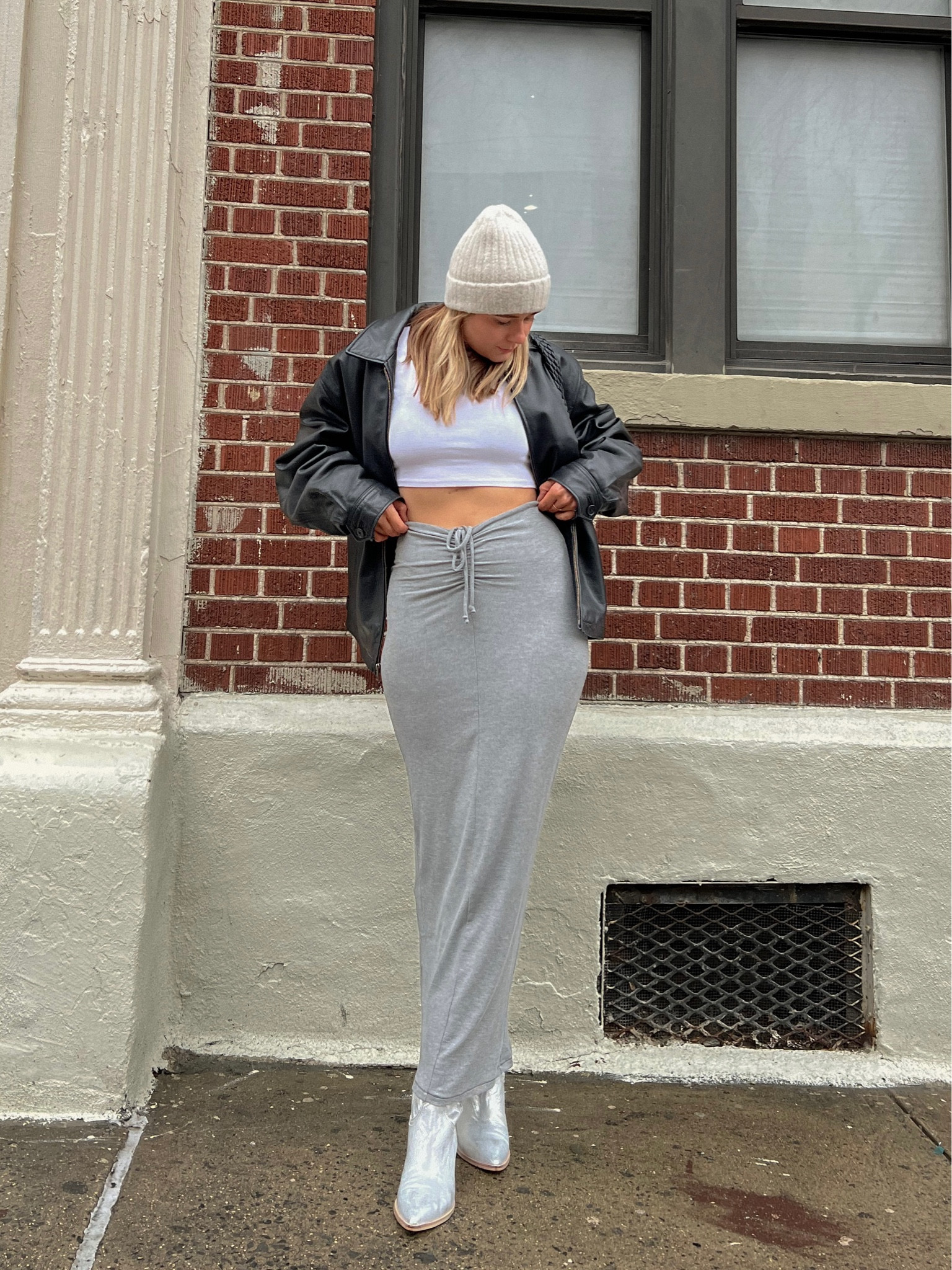 I’m gonna need this Skims skirt in every color 