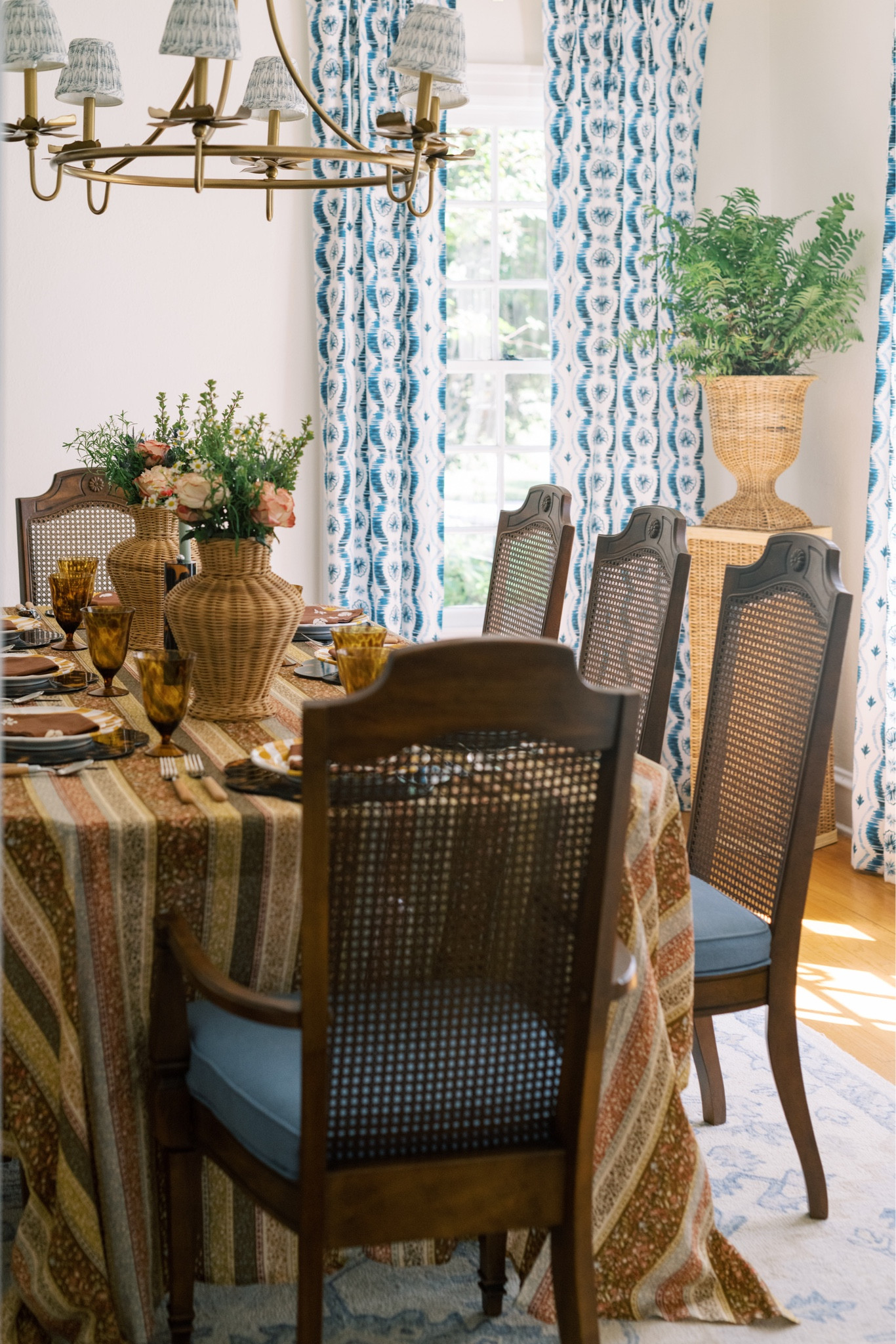 A layered fall tablescape 🤎 perfect for thanksgiving next week! 

#LTKHoliday #LTKGiftGuide #LTKSeasonal