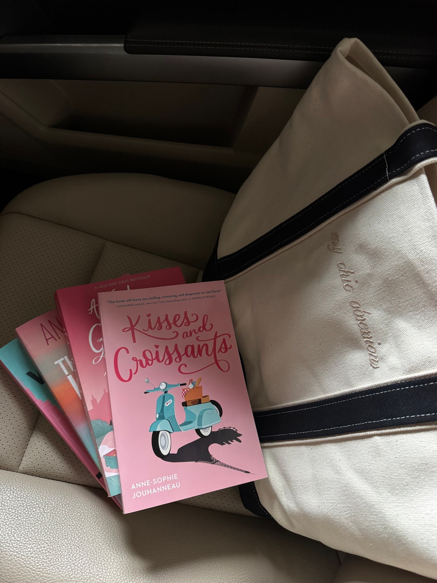 Book haul for a road trip 📖 🚗 (haven’t read any of these yet, but they all look cute!)

#LTKdayinmylife