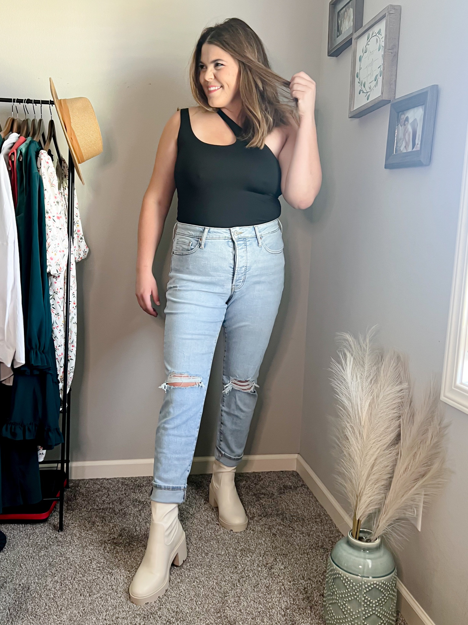 Size 12 high rise og straight jeans from Old Navy in tall. Currently 30% off, button fly, distressed knees. fits really well! 

#LTKcurves #LTKsalealert #LTKSeasonal