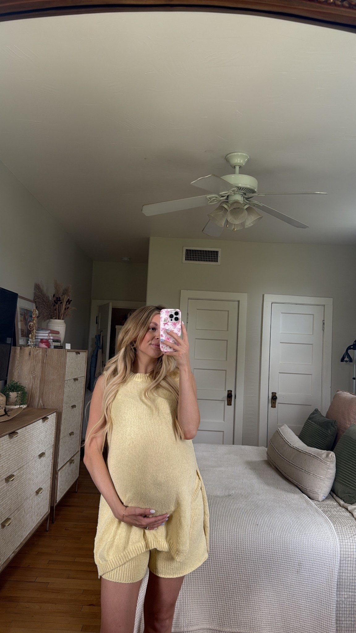 the most comfortable, flattering set EVER!! Fav amazon set I’ve ever got my hands on, you already know I ordered 3 colors 💛

#LTKBump #LTKFindsUnder50 #LTKStyleTip