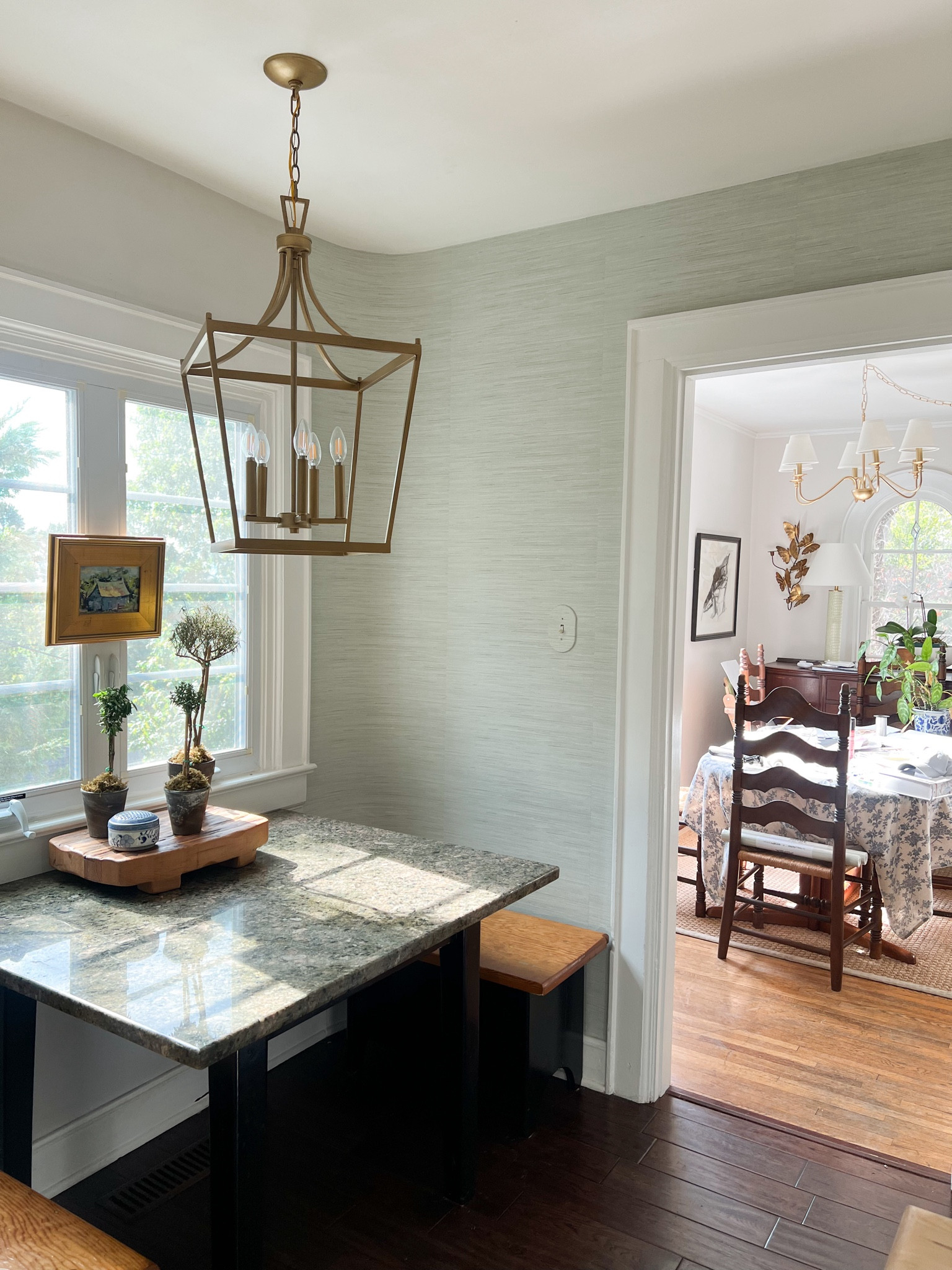 Peel and stick Grasscloth wallpaper!

#LTKHome