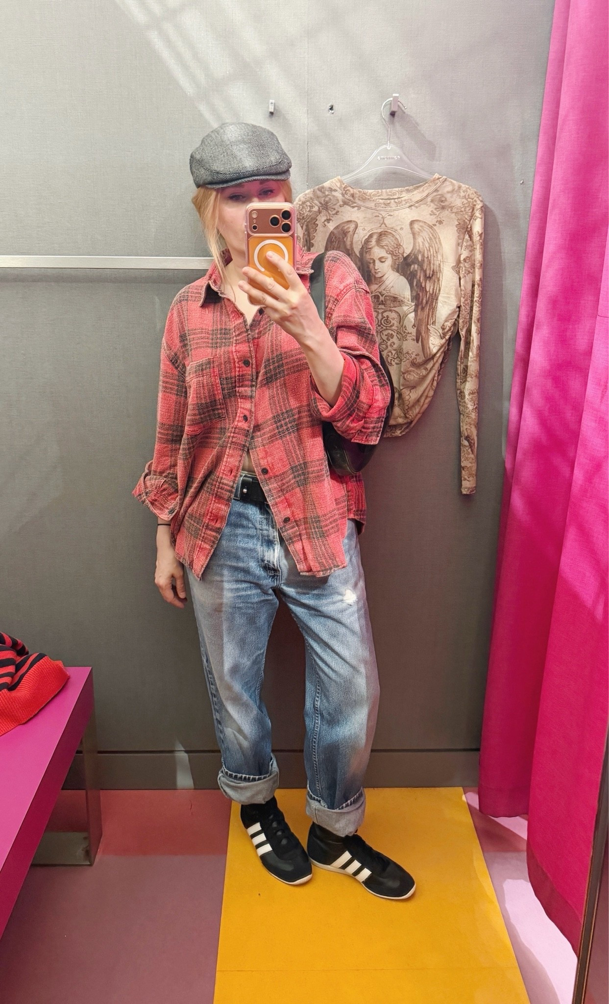 Went all in grunge trying to manifest 1994. 
Jeans, bag, and bent are all from the 90s.

#LTKcanada #LTKsummer #LTKjeans