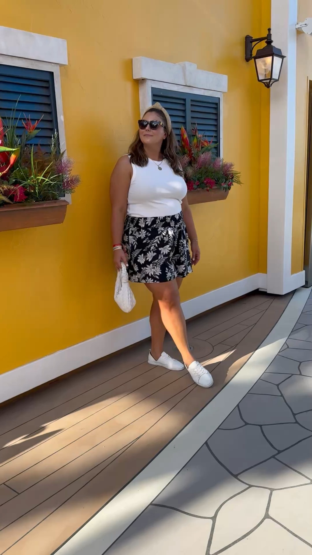 Wearing size 1X in shorts & XXL in tank. 

#LTKMidsize #LTKStyleTip #LTKSeasonal