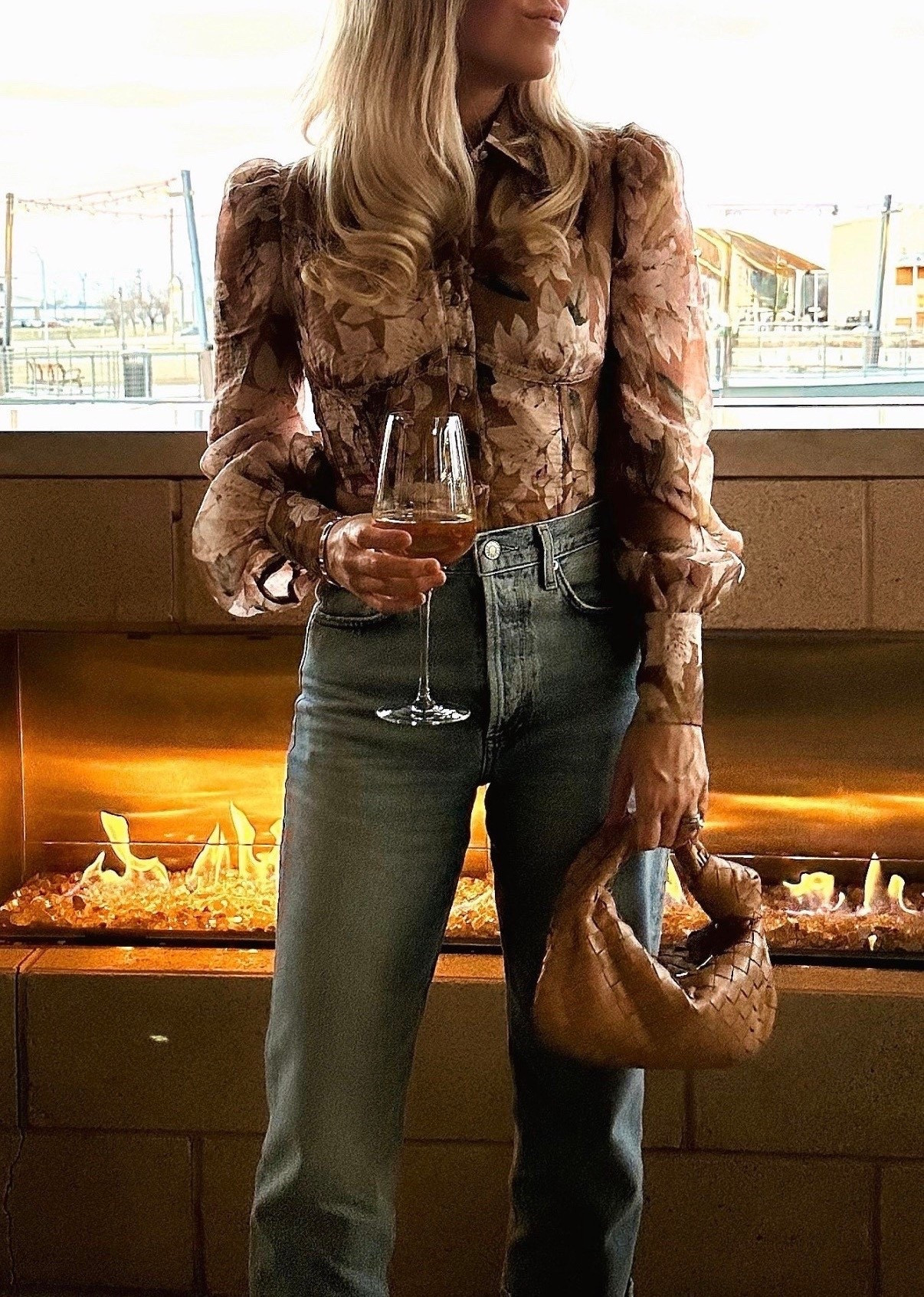 The prettiest floral top
Agolde jeans 
Jeans 

#LTKSeasonal #LTKdayinmylife #LTKValentine