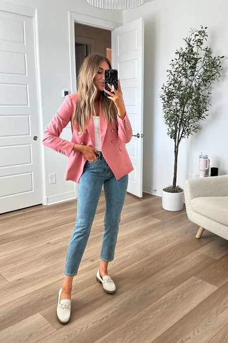 Casual spring workwear outfit! 