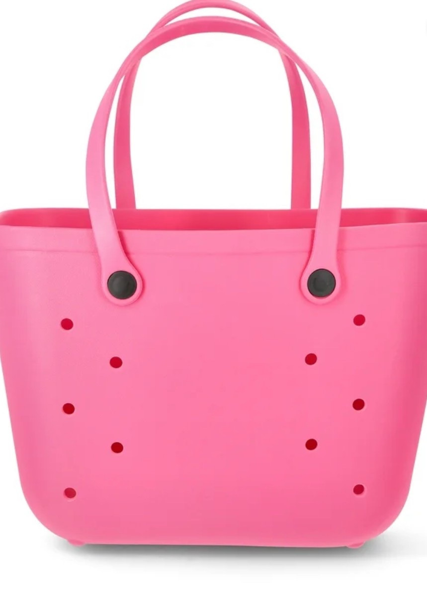 Let’s go to the pool!
XOXO Poshteacher🌸🌸

#LTKU #LTKSeasonal #LTKItBag