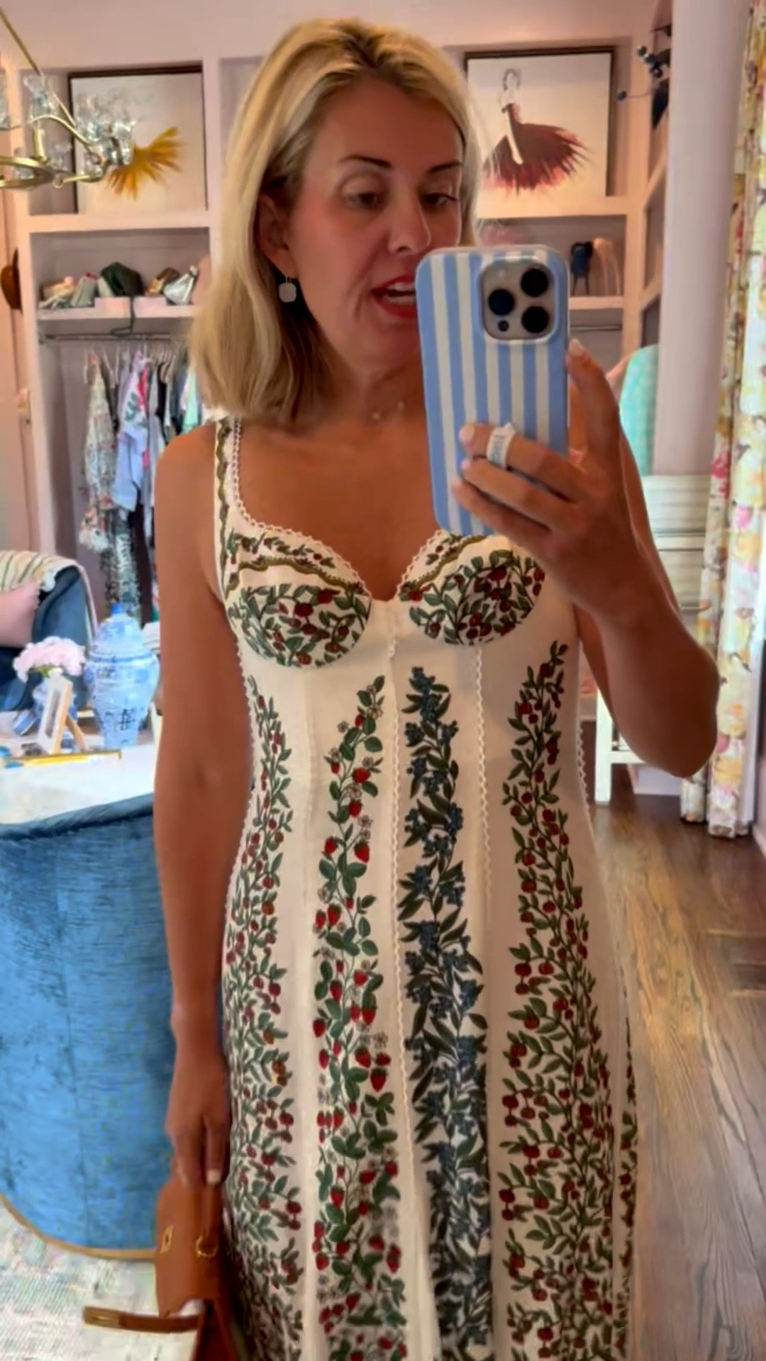 Wow, this is beautiful! Mary Catherine is going to steal this from me so fast! Farm Rio just never disappoints. I’m in small in this one & 8 heel. ￼

#LTKSeasonal #LTKdayinmylife #LTKmomlife