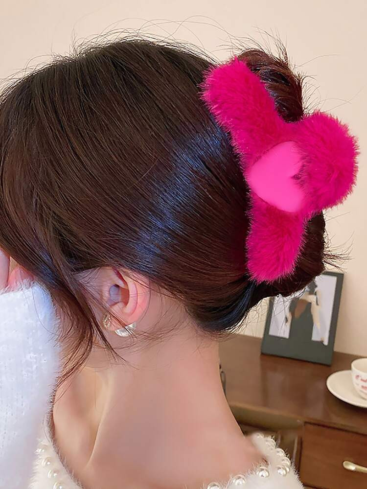 Heart Decor Fuzzy Hair Claw | SHEIN