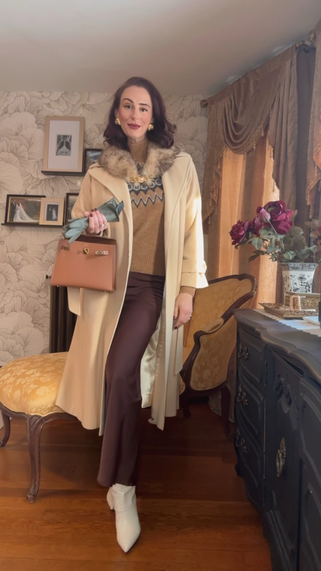 Classic winter layering with a vintage touch 🤎
A cozy fair isle knit and chocolate brown midi set the foundation, while the vintage fur collar adds warmth, texture, and timeless charm. Finished with cream knee-high boots and a structured caramel handbag for an elevated, everyday winter look.

#LTKStyle #LTKWinter #VintageDetails #FurCollar #QuietLuxury #NeutralStyle #CozyChic

#LTKootd #LTKGiftGuide #LTKHoliday