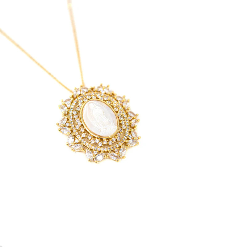 Share the Faith Medallions | The Sis Kiss