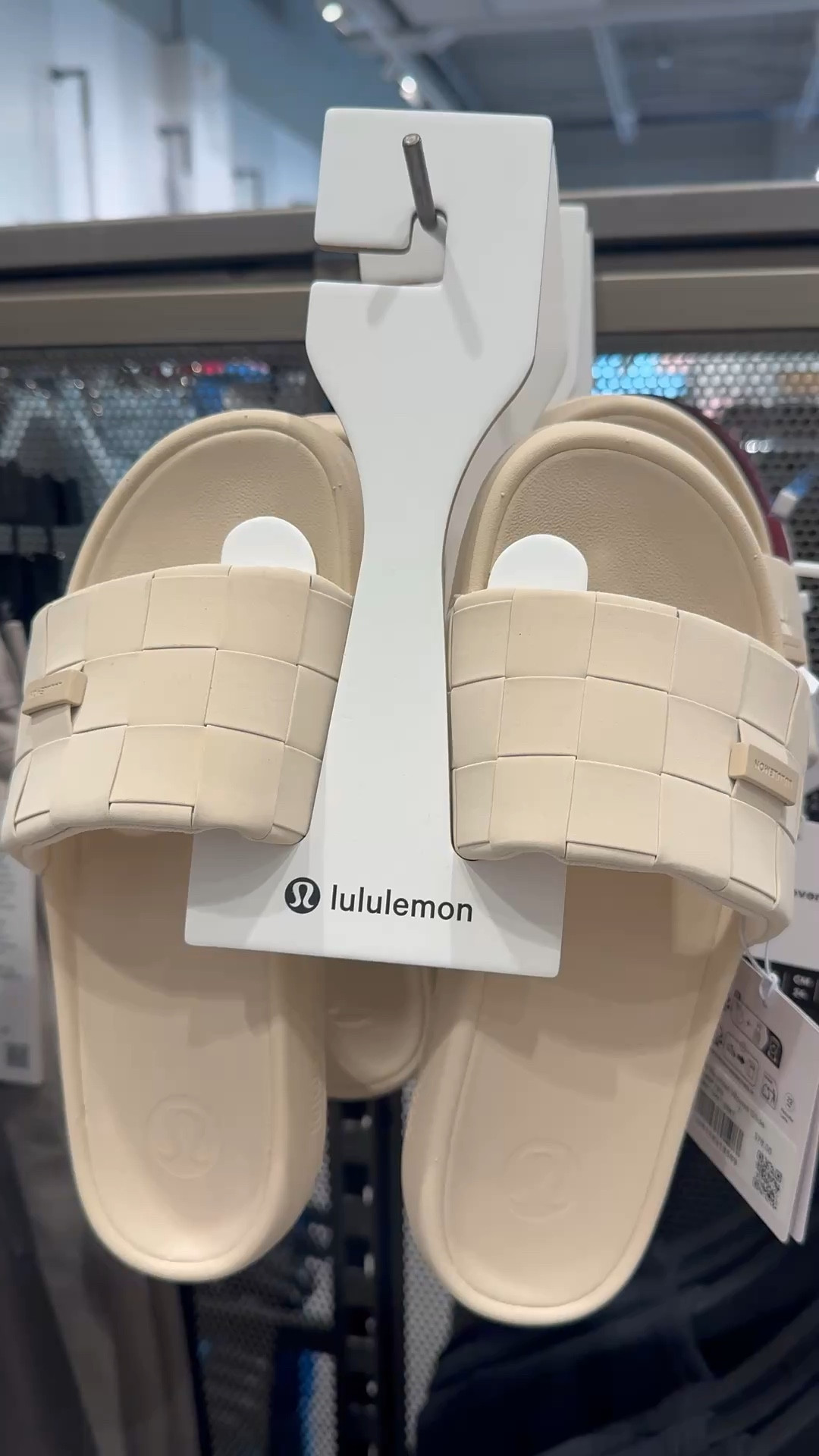 Lululemon slides 
Five colors 
Fit tts 
Pool slides 

#LTKTravel #LTKSeasonal #LTKSwim