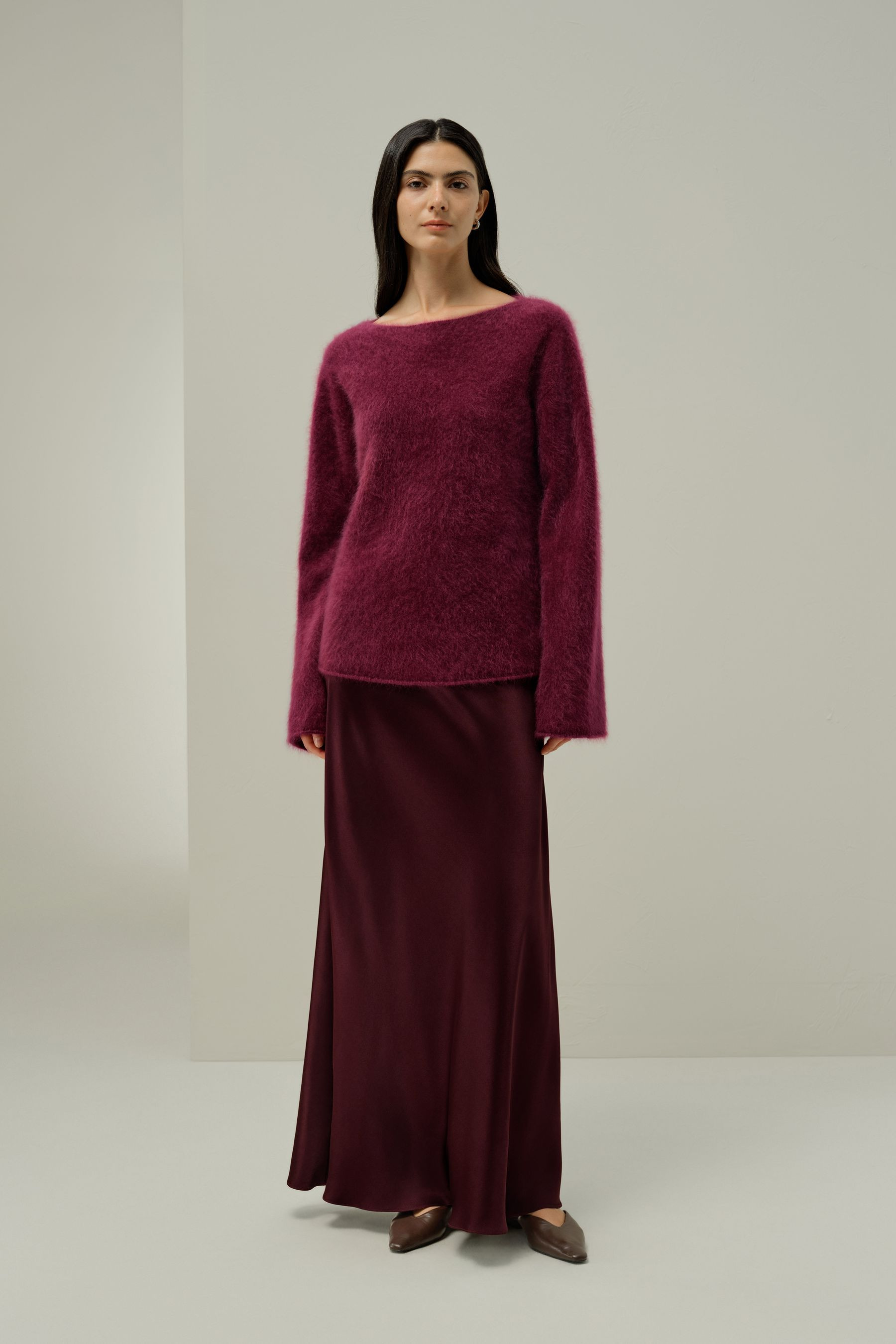 Boat-neck Brushed Cashmere Sweater | LILYSILK