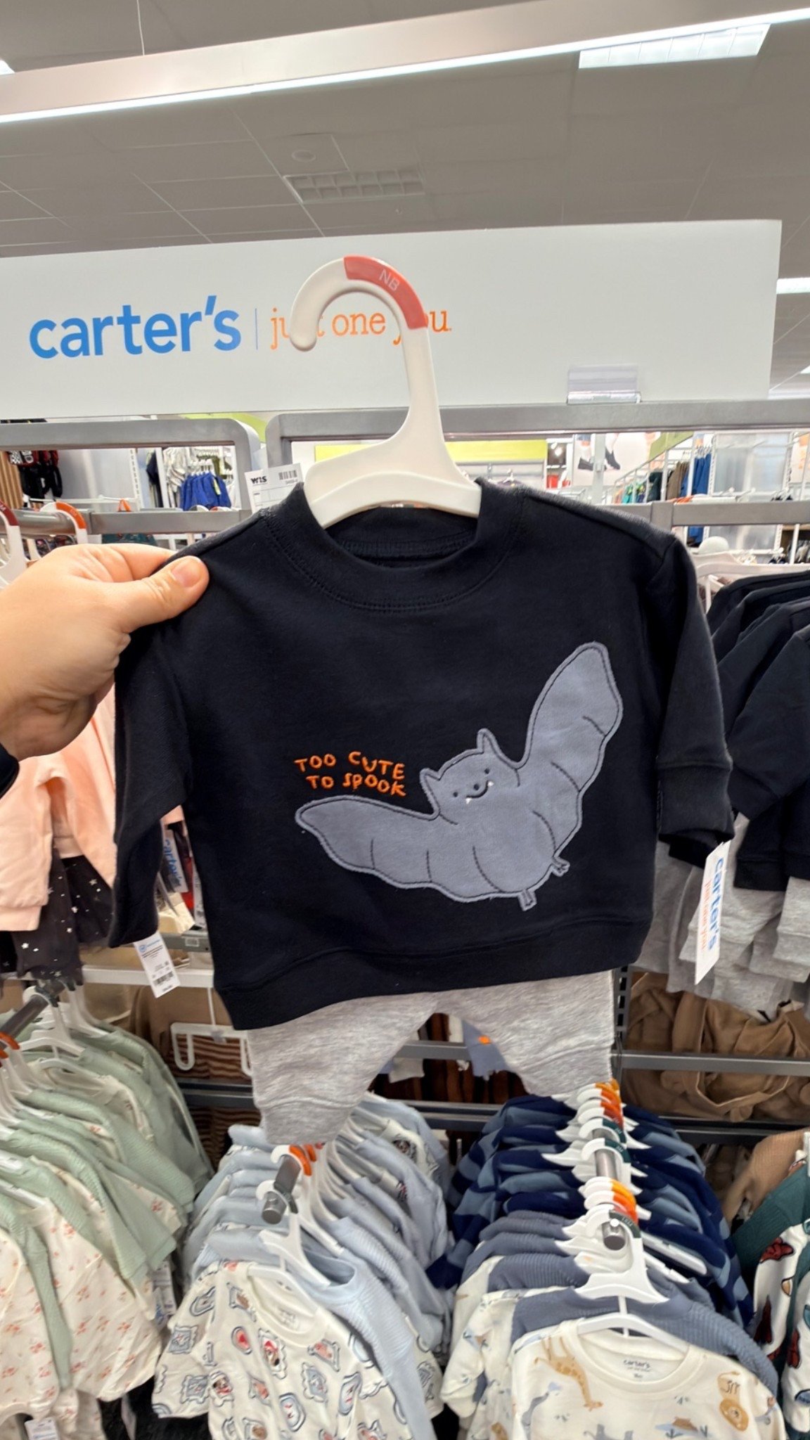 Carter's Just One You® Baby Boys' 2pc Bat Sweatshirt and Sweatpants Set @carters @Target

#LTKmomlife #LTKSeasonal #LTKBaby