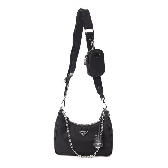PRADA

Nylon Re-Edition 2005 Shoulder Bag Black


90 | Fashionphile