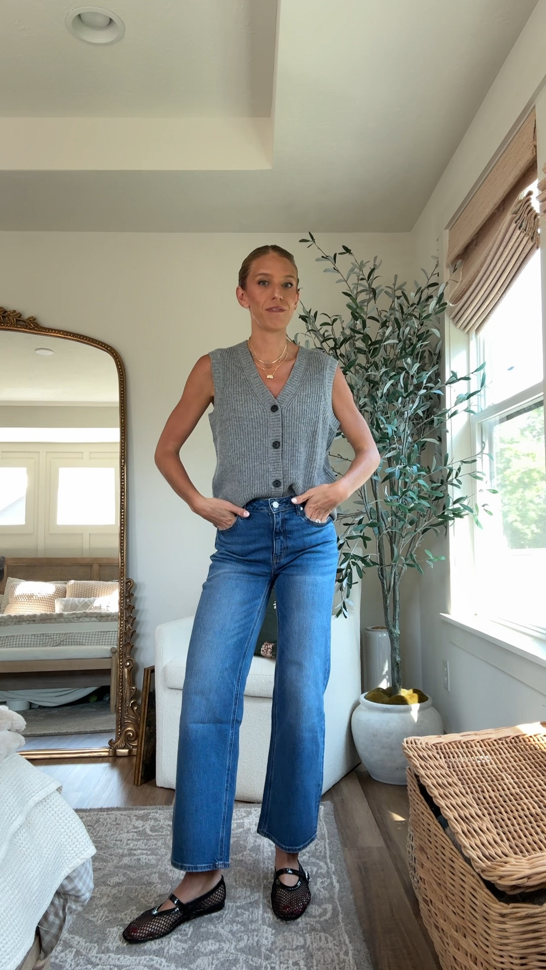 Fall transition pieces from Quince! I’m wearing my true size in everything. Bag can double as adiaper bag and has so many compartments to keep things organized.@onequince #quincepartner



Tall girl friendly

#LTKSeasonal