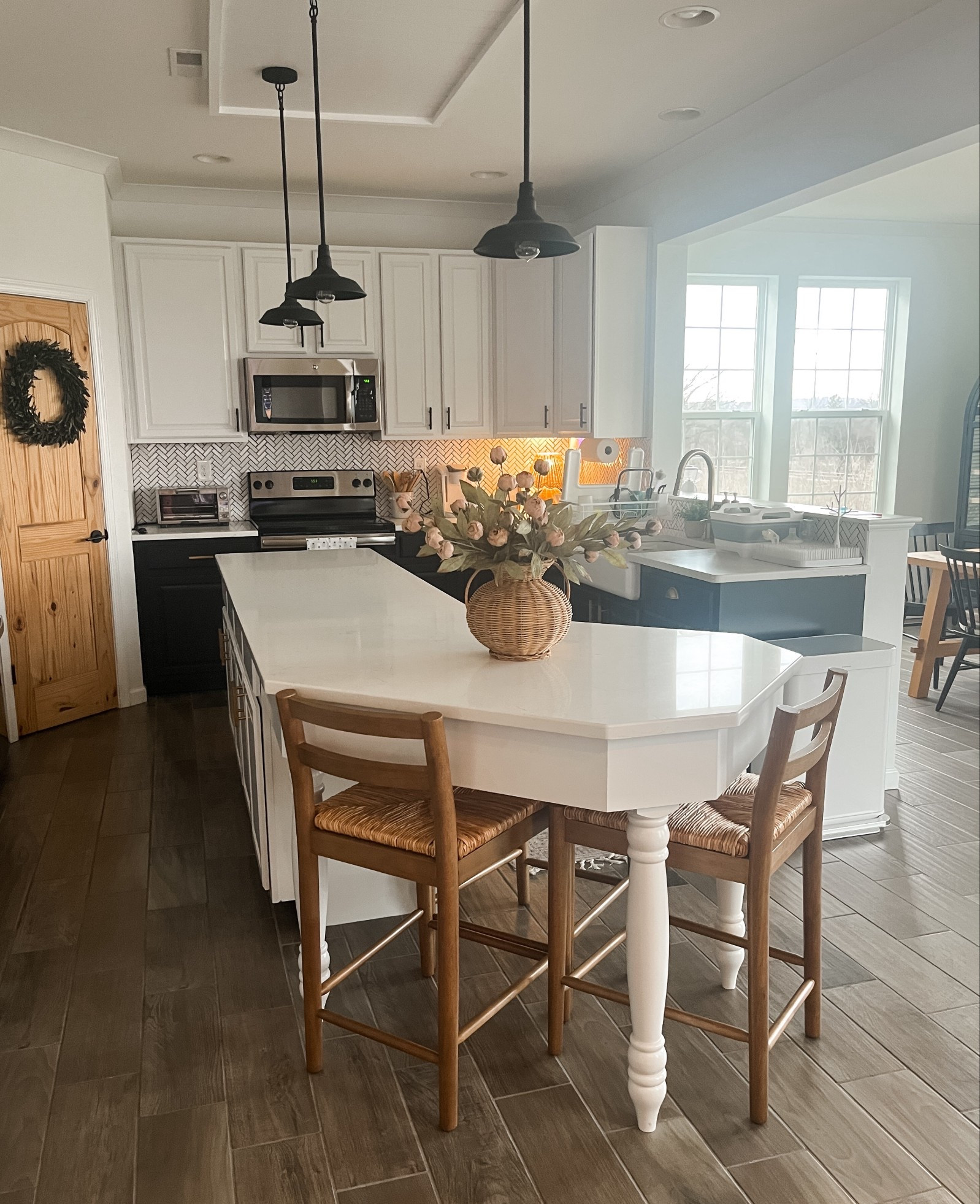 Studio McGee inspired spring decor 

#LTKSeasonal #LTKHome