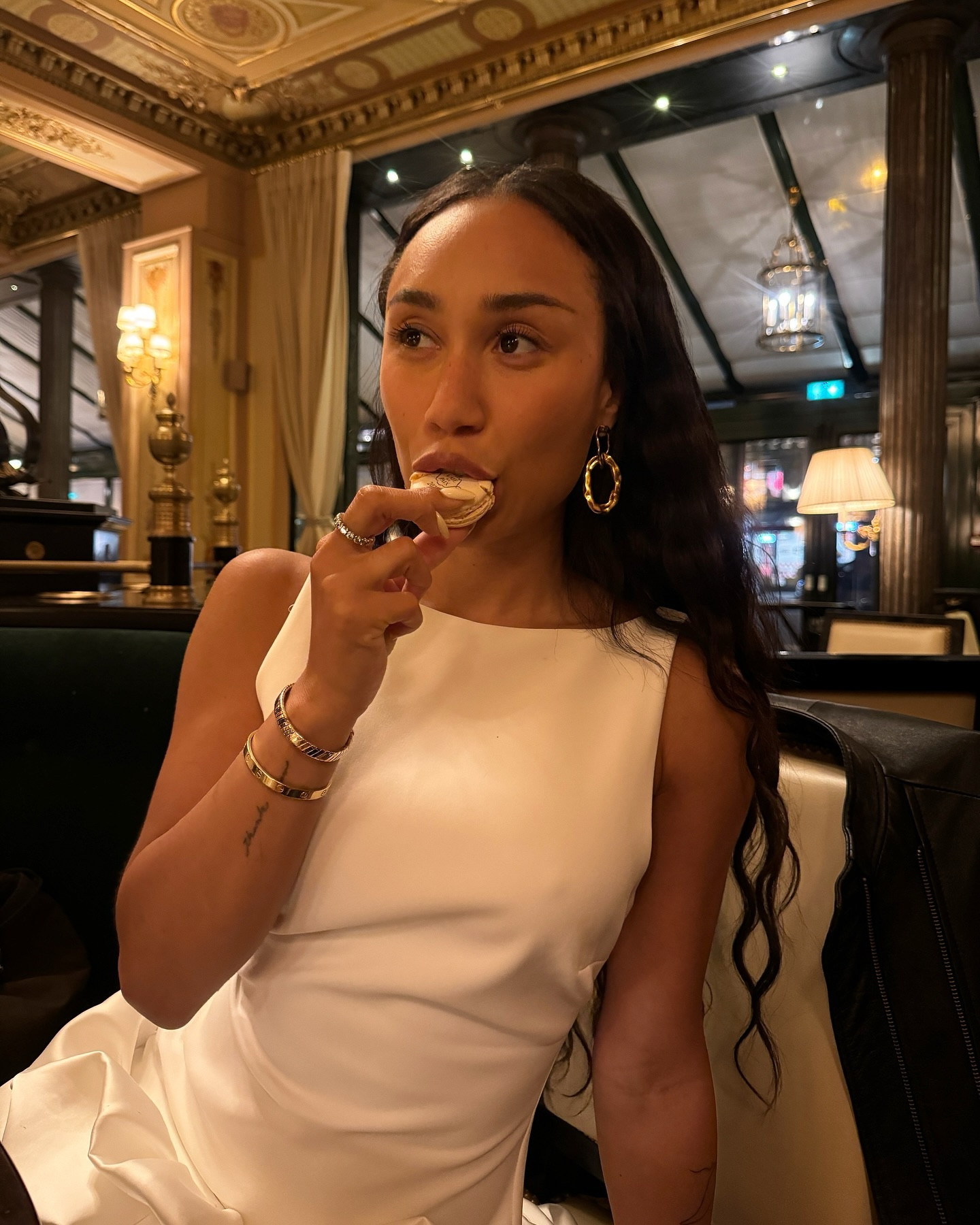 The life cycle of a macaron 👩‍🍳⏲️ everyone knows pistachio is the best flavor.