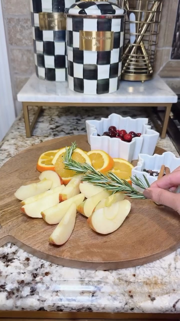 
Get into the holiday spirit & make a cozy holiday simmer pot to fill your home with the scents of the season, and create a cute bow kitchen towel to add a touch of charm to your kitchen 

For simmer pot I used orange, apple, whole cloves, cranberries , cinnamon sticks and rosemary. You can also add vanilla extract or lemon slices. Trust me your house will smell just like Williams Sonoma!!
@walmart @wayfair #


#LTKHome #LTKHoliday #LTKParties