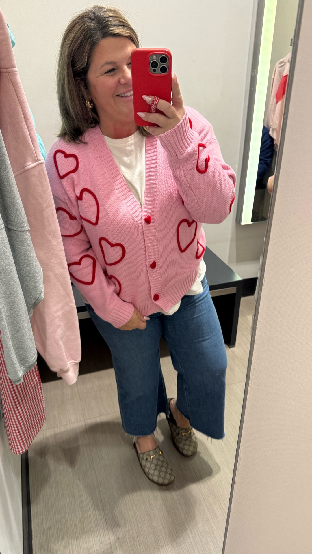 Target baskets, bags, boxes and more. Perfect for Valentines goodies. 

Target~Valentines~gift ideas 