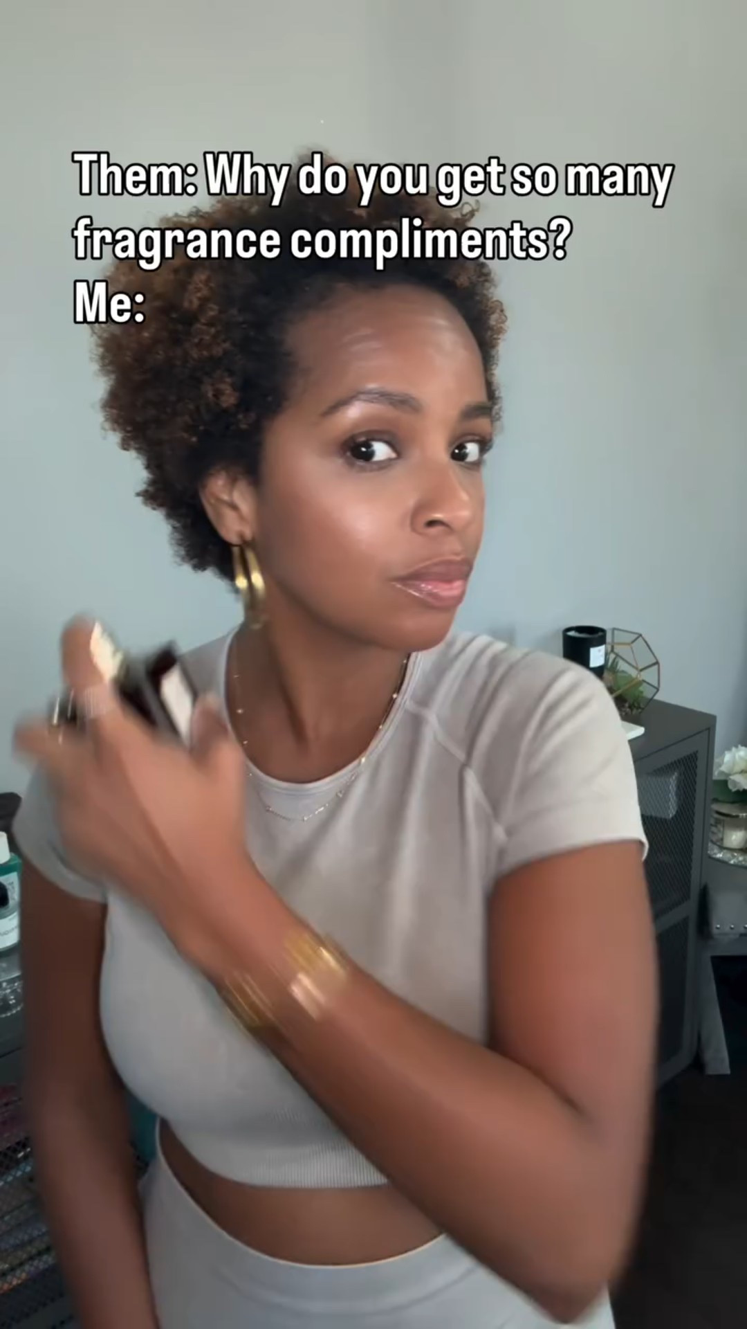 You can’t get compliments on your fragrance if they can’t smell it! 

Also, I’m aware that most of us don’t wear fragrances for compliments (I don’t either), but a fragrance compliment is one of the best compliments I can get! 

How do you spray?

#fragrancereviewer #fragrancelover #overspray