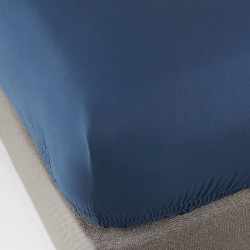 300 Thread Count Ultra Soft Fitted Sheet - Threshold™ | Target