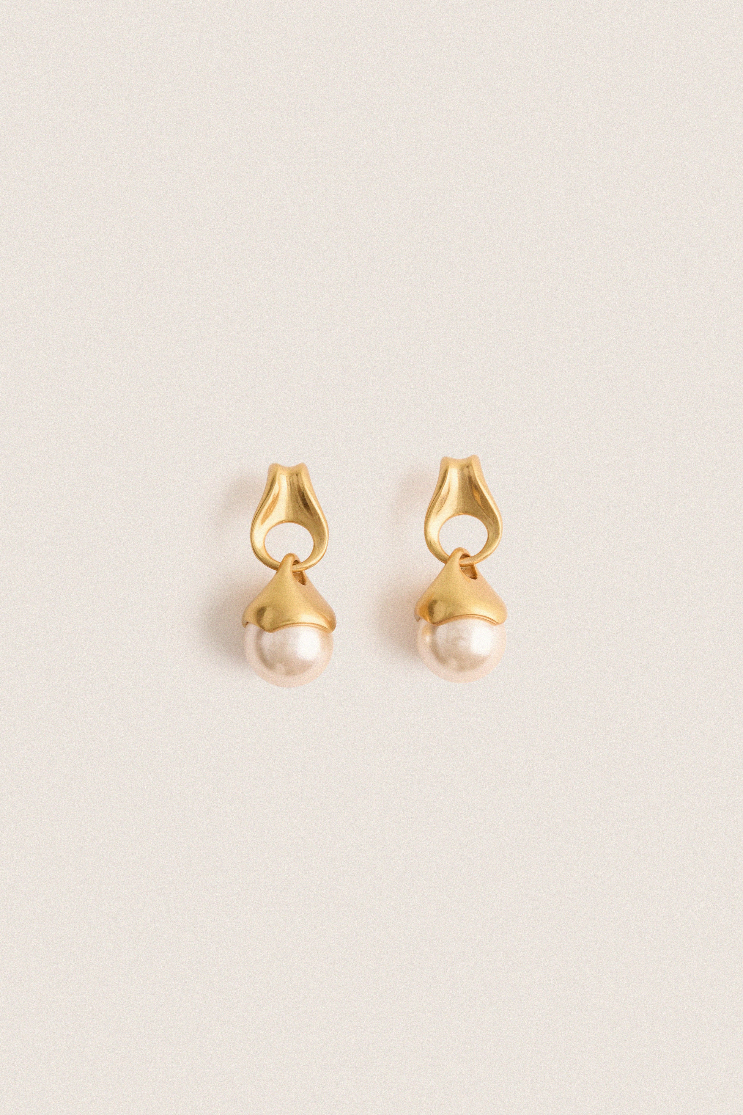 Gold and Pearl Drop Aline Earrings | Tuckernuck (US)