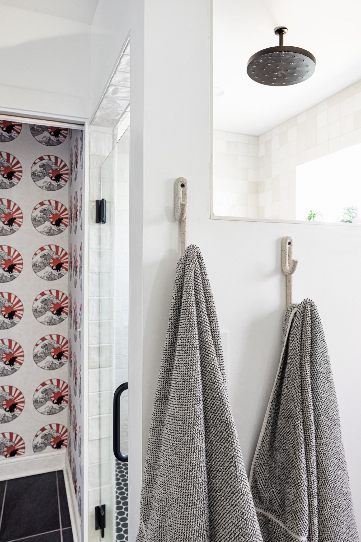 If you want an instant bathroom refresh, start with what you use every single day. I am obsessed with the texture of these charcoal heathered towels—they are ridiculously soft, absorbent, and look so chic hanging up. And can we take a moment for these ceramic wall hooks? Shown in the color pebble!

#LTKSaleAlert #LTKHome