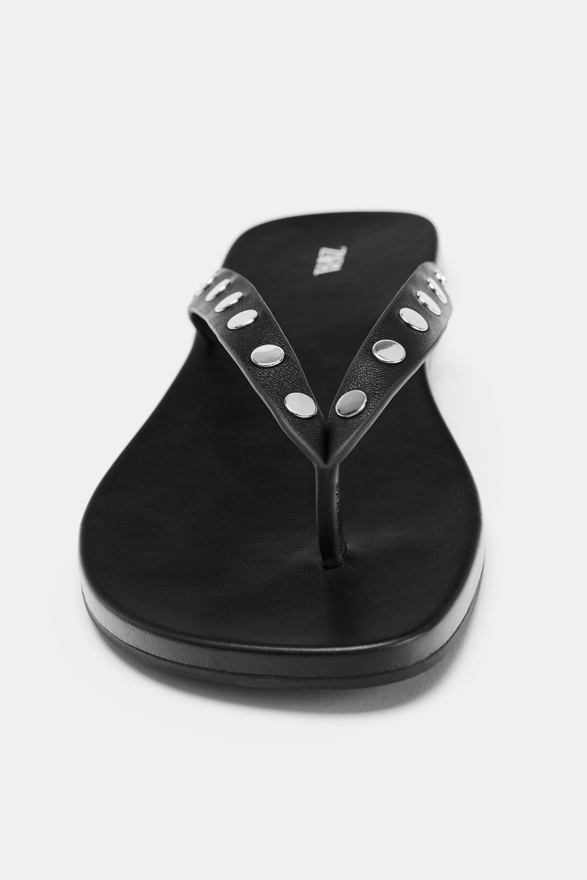 STUDDED LEATHER SLIDE SANDALS | Zara US