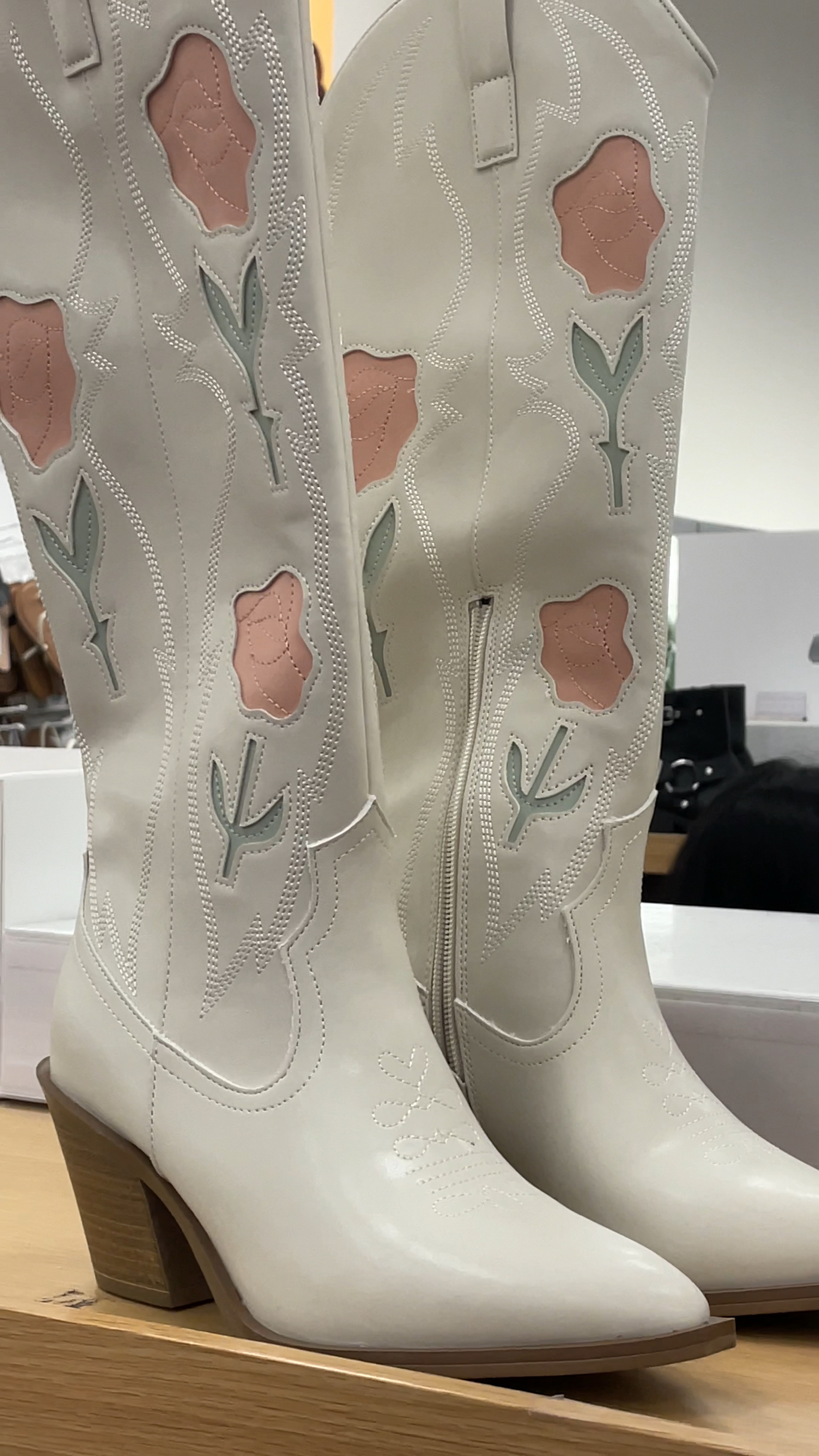 The Cutest Cowgirl Boots!! Perfect for spring! 💗🌸

Spring boots  spring shoes  heeled boots  tall boots  cowgirl boots  shoe crush  floral boots  white boots  women’s cowboy boots  coastal cowgirl  coastal granddaughter  target finds  target fashion  spring fashion  trending outfits  emilyhosch

#LTKFindsUnder50 #LTKStyleTip #LTKShoeCrush