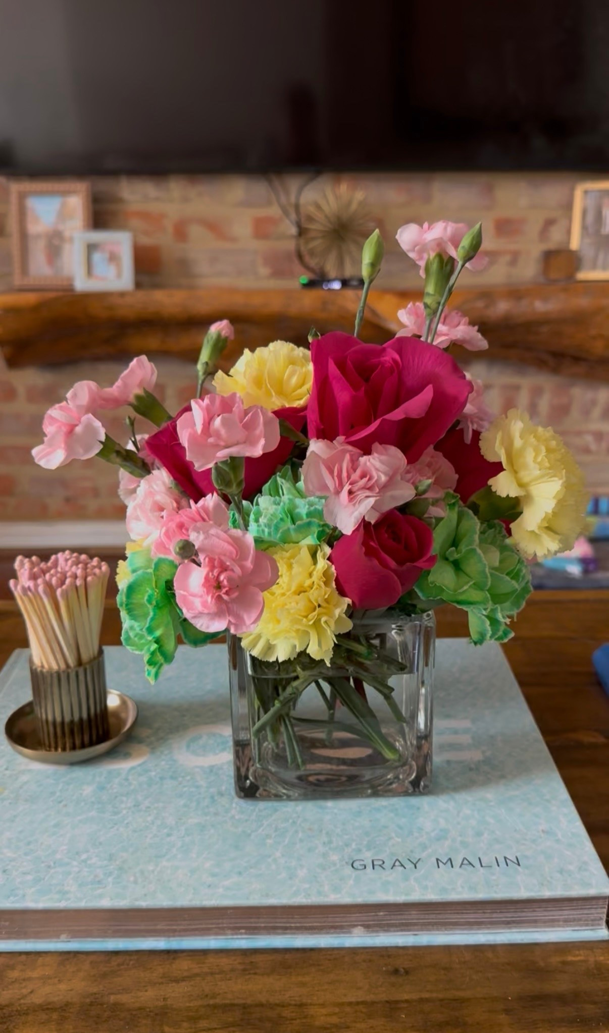 Coffee table style 

#LTKdayinmylife #LTKHome #LTKSaleAlert