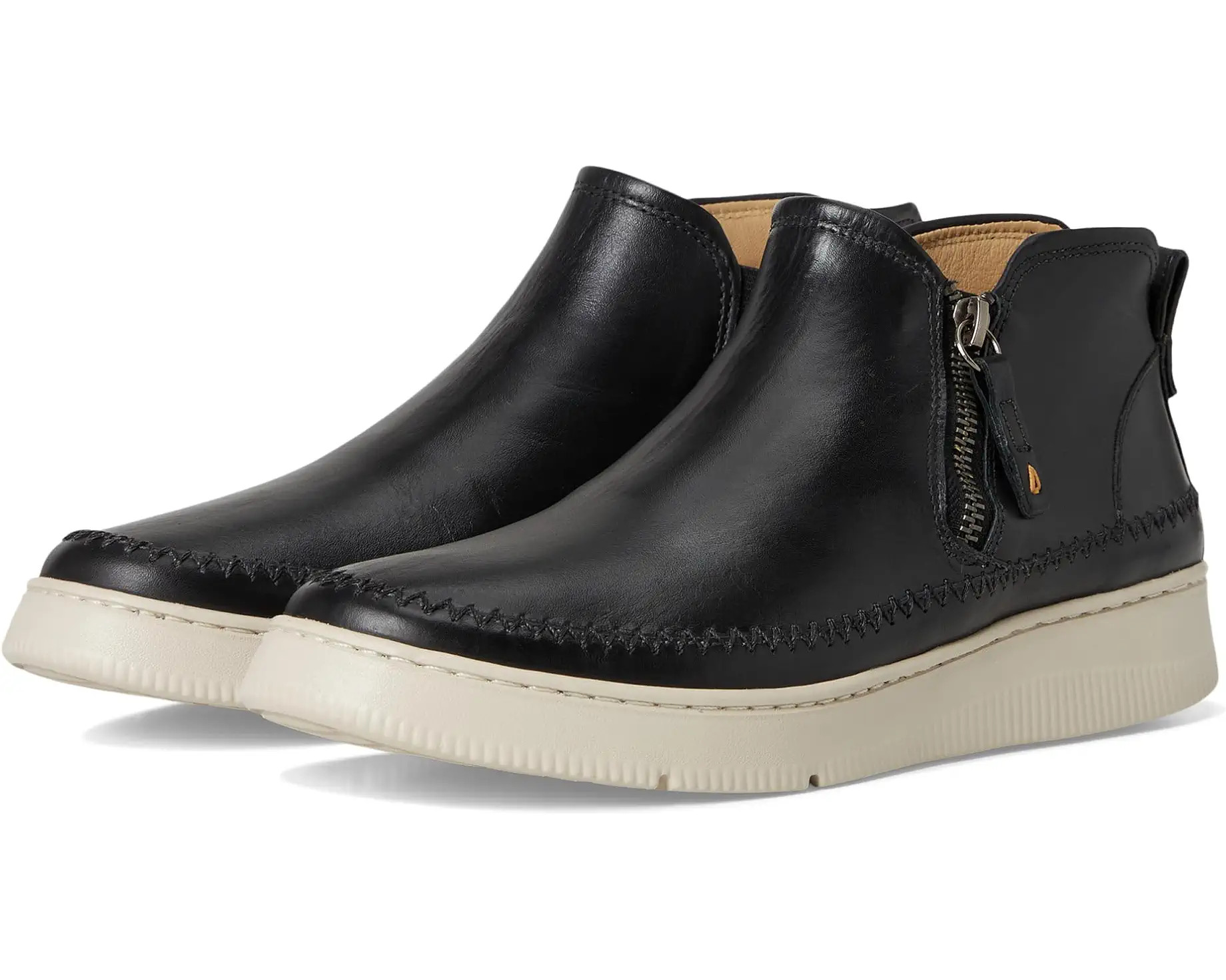 Women's Samuel Hubbard Featherlight Laguna Zip Bootie | Zappos.com