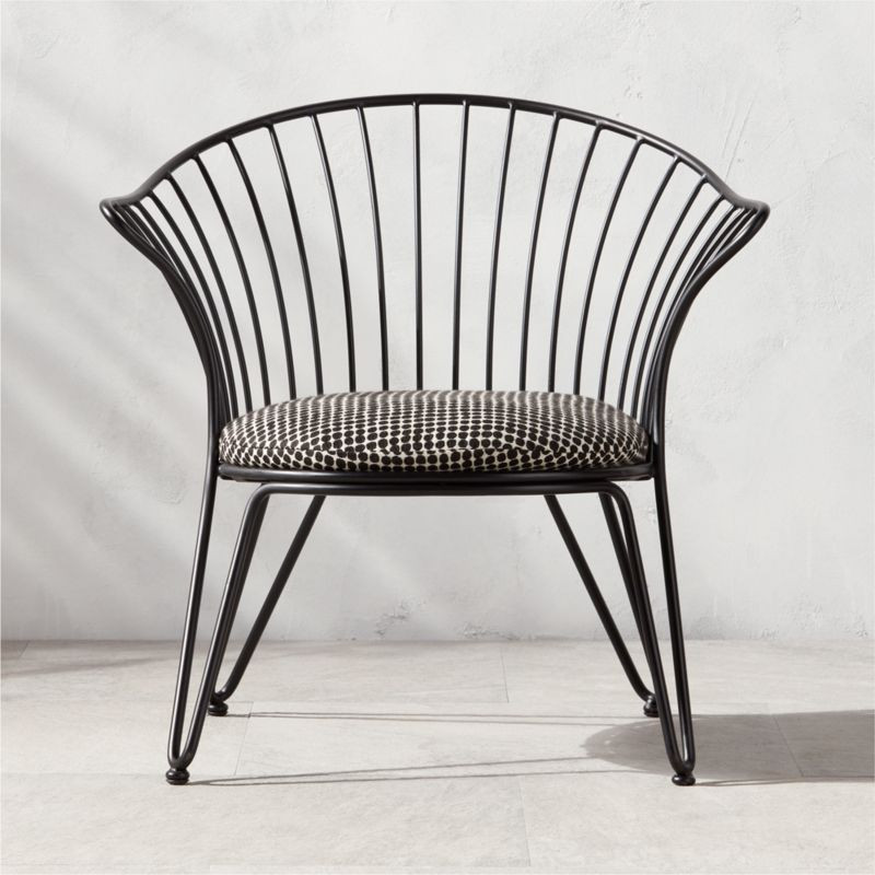 Folla Black Outdoor Patio Lounge Chair | CB2 | CB2