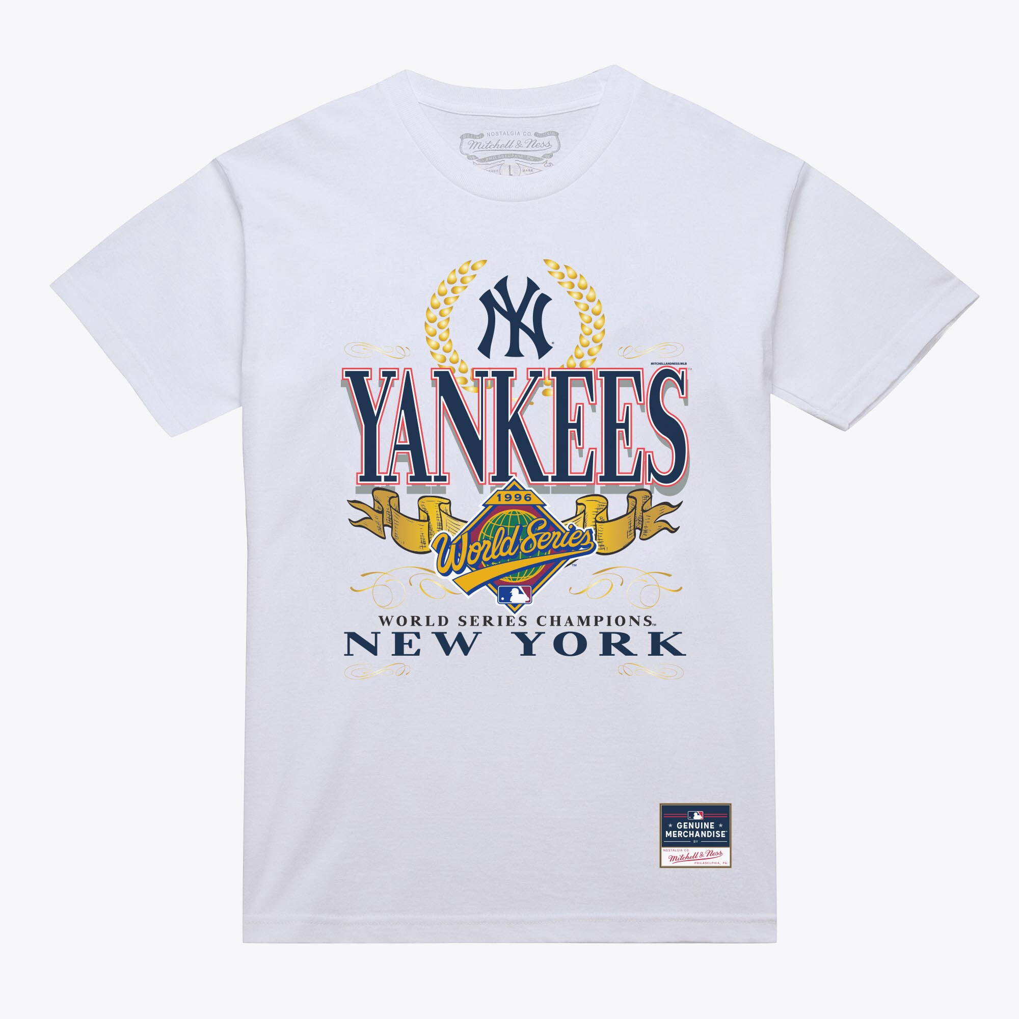 Men's White New York Yankees Pennant Chase T-Shirt | Mitchell & Ness